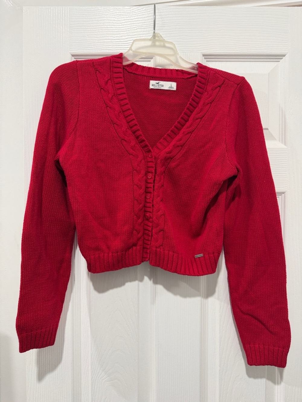 Hollister Women's Bright Red Cable-Knit Cropped Cardigan (used)